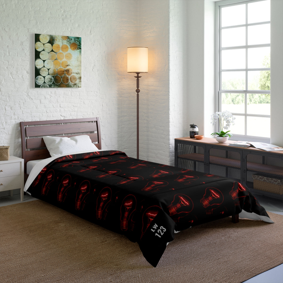 LW 123 Comforter