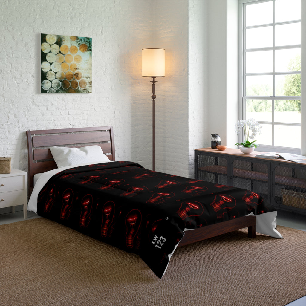 LW 123 Comforter