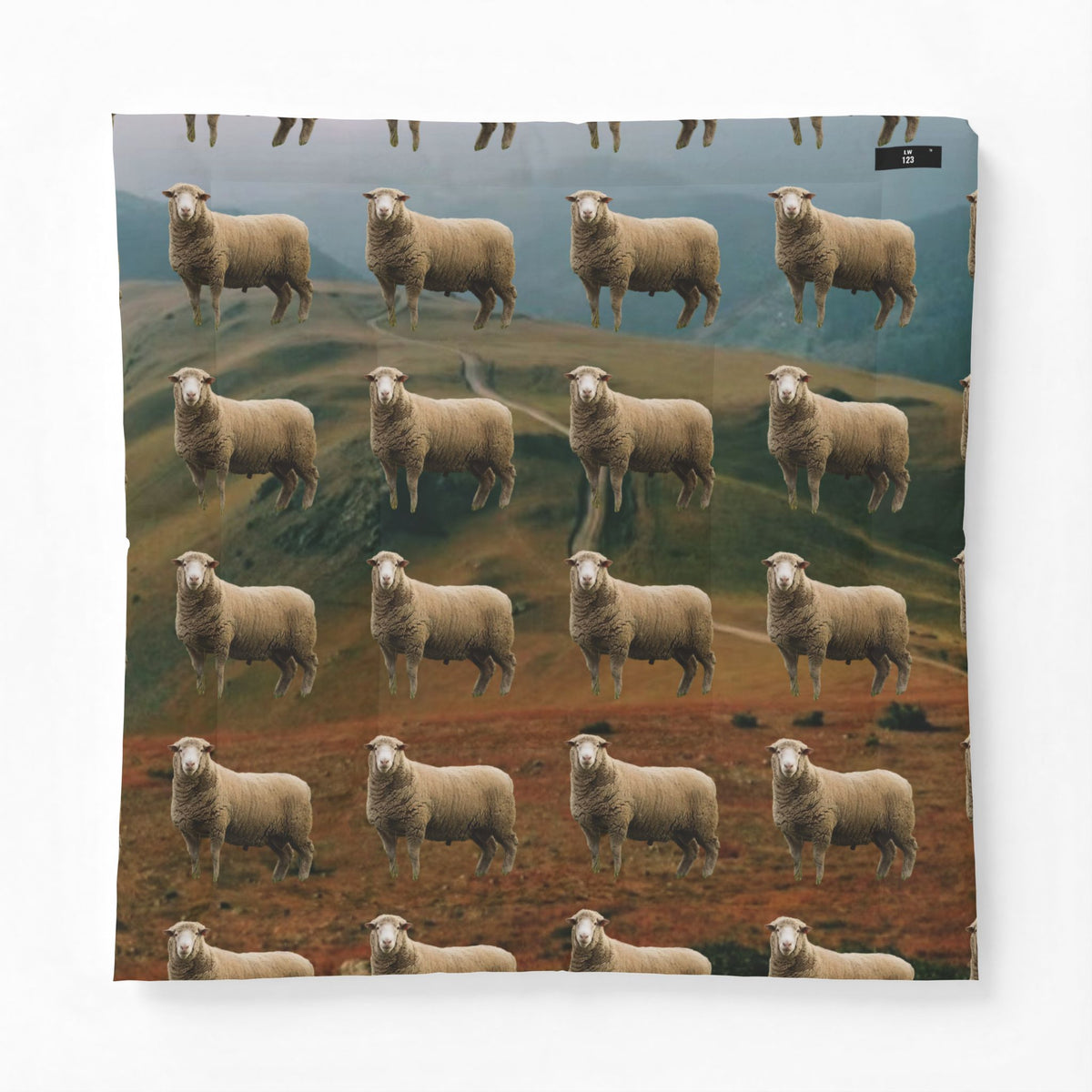 LW 123 Cotton Comforter