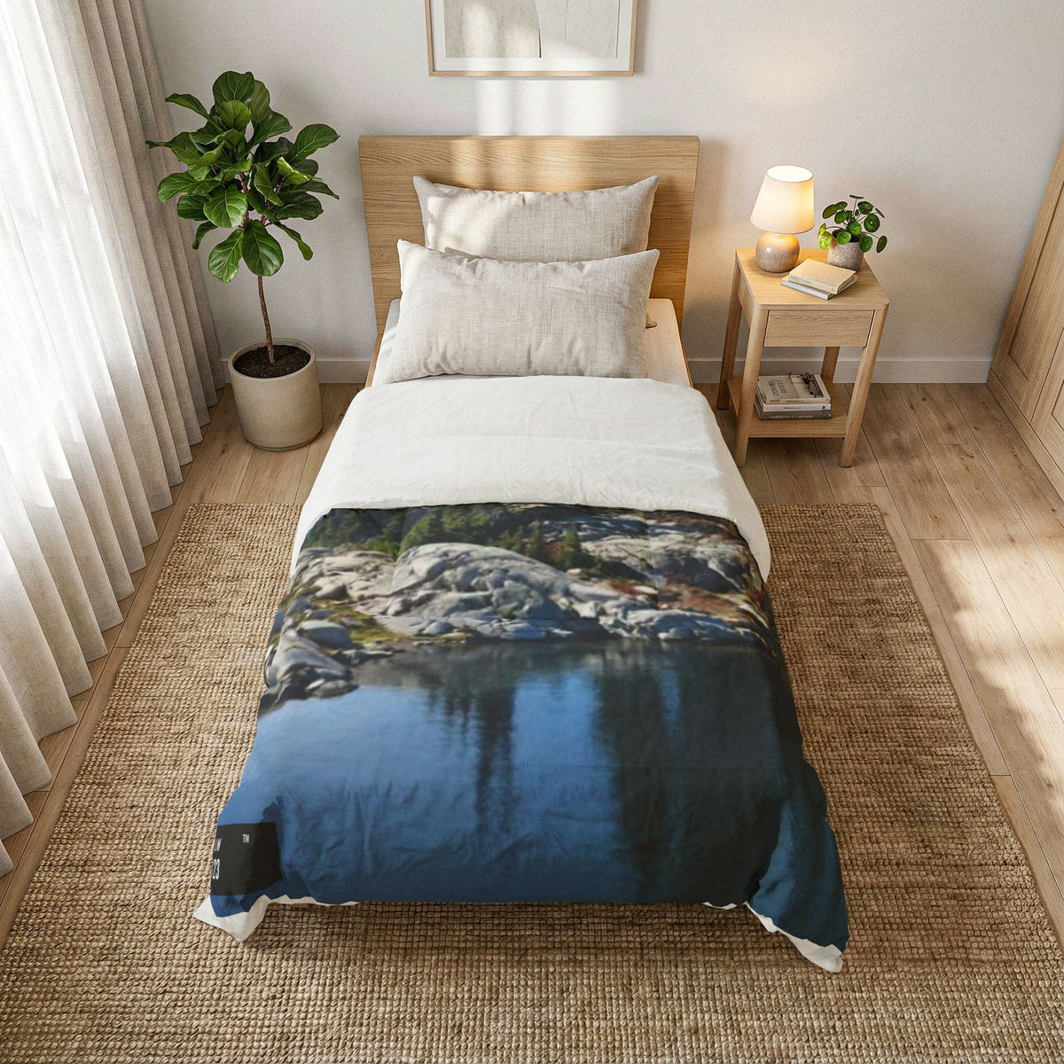 LW 123 Scenic Mountain Lake Cotton Comforter