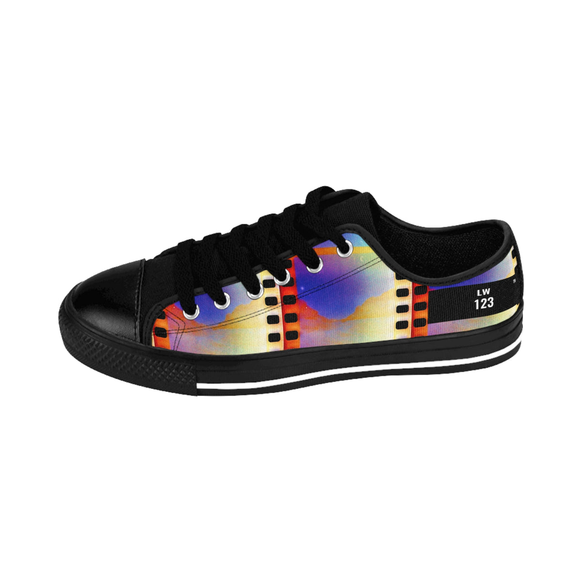 LW 123 Low Top Sneakers