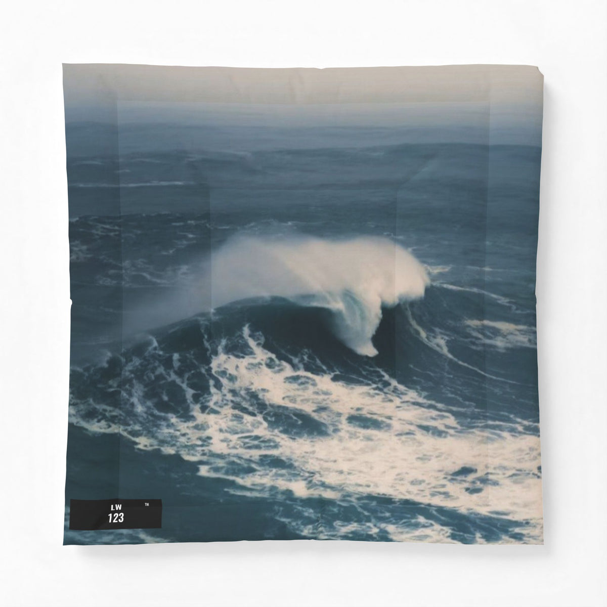 LW 123 Cotton Comforter