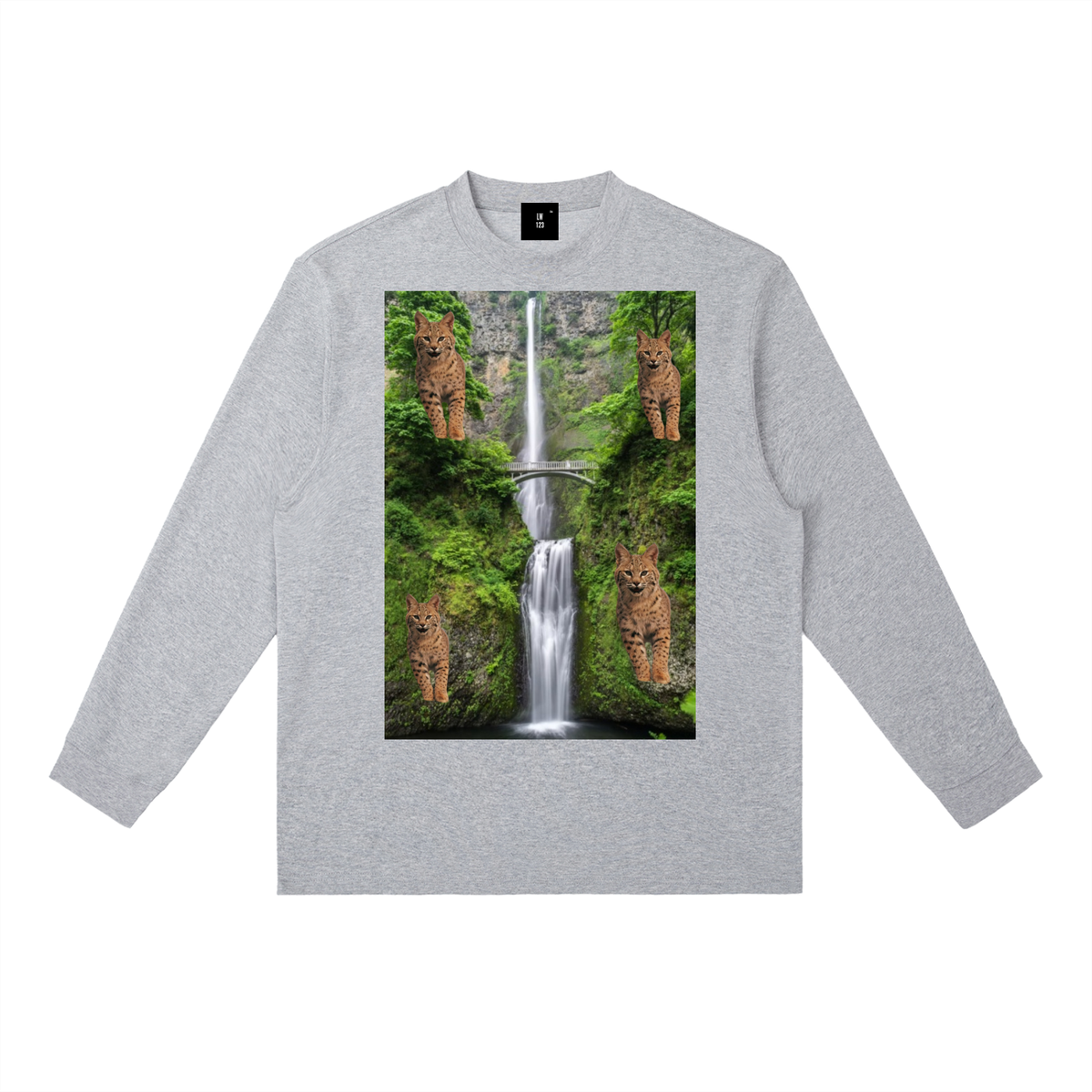 LW 123 Crewneck Long-Sleeve T-Shirt