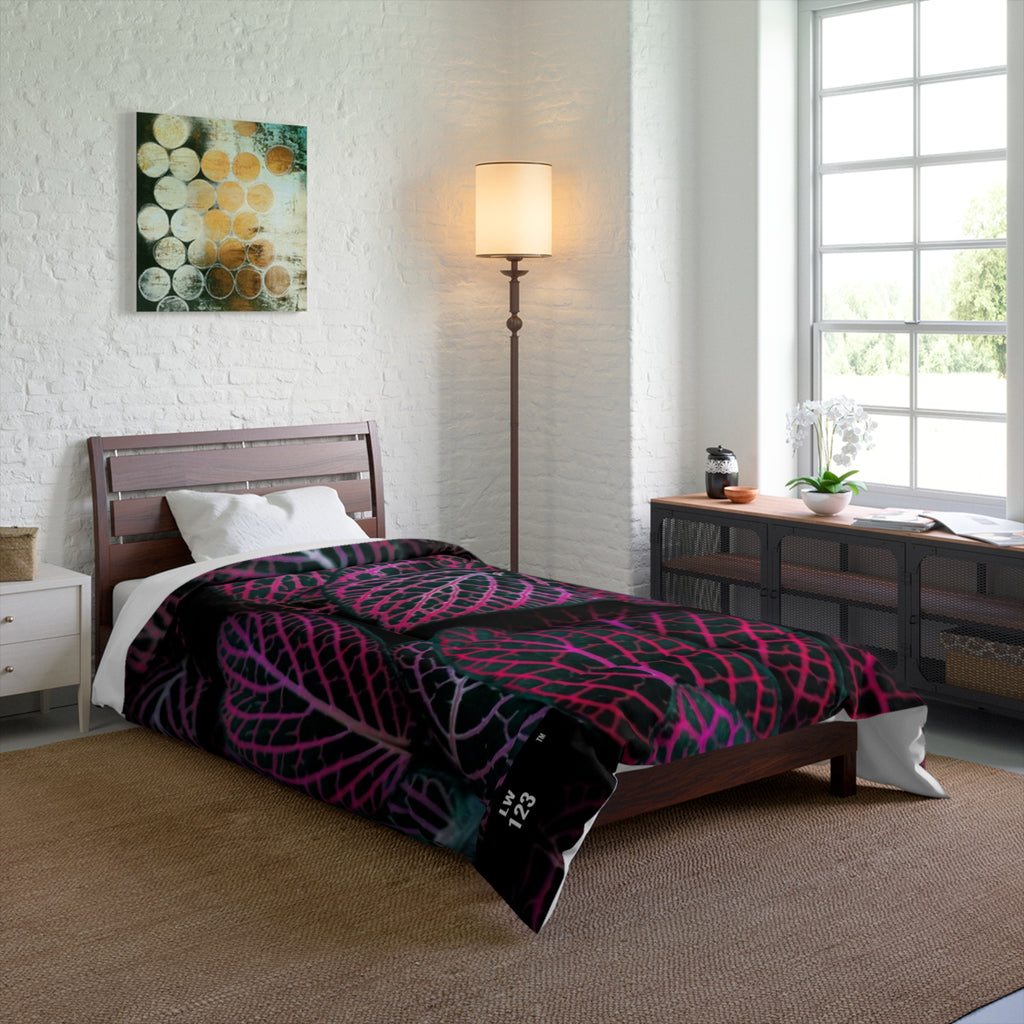 LW 123  Leaf Comforter