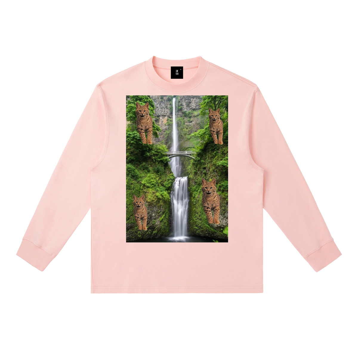 LW 123 Crewneck Long-Sleeve T-Shirt